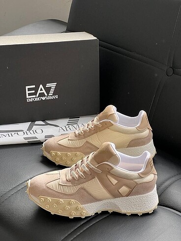 Emporio Armani Sneakers