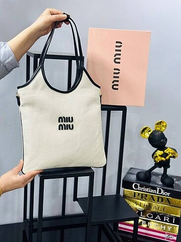 Miu Miu Miu Miu Ivy Tote Bag