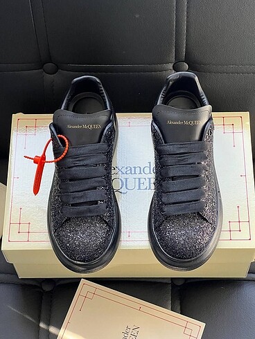 Alexander McQueen Alexander McQueen Sneakers