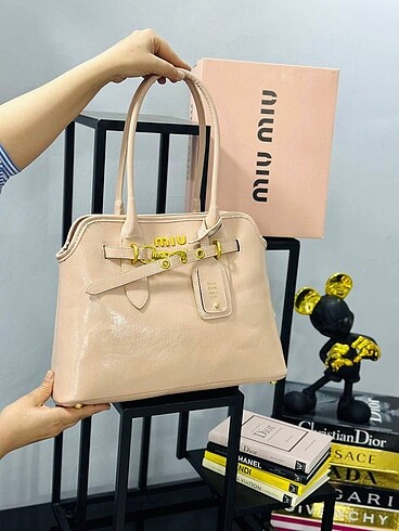 Beden çeşitli Renk Miu Miu Aventure Bag