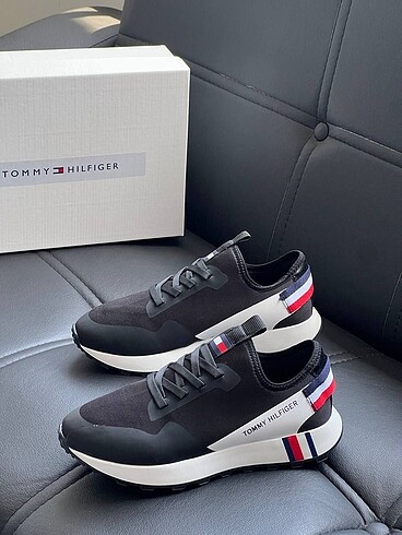 Tommy Hilfiger Sneakers