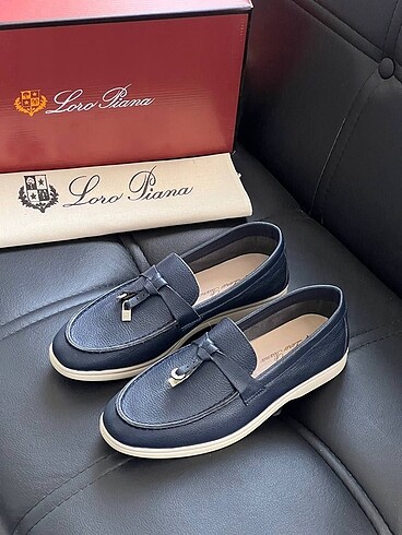 Loro Piana Loafer