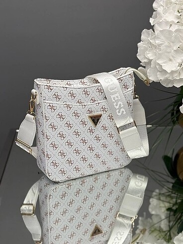 Guess Guess - Crop