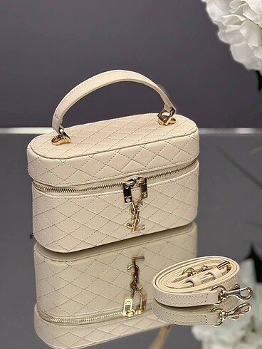 Yves Saint Laurent - Gaby Vanity