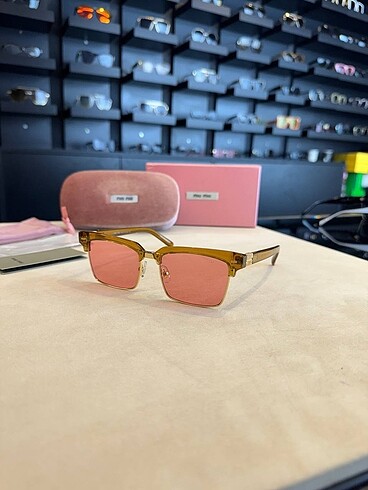 Miu Miu Miu Miu İthal Sunglasses