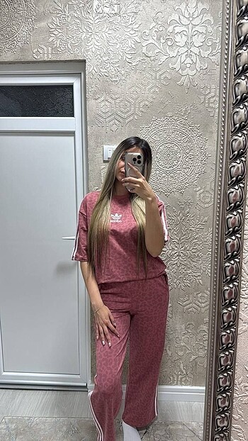 Adidas Takım