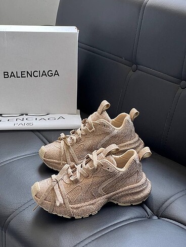 Balenciaga Sneakers