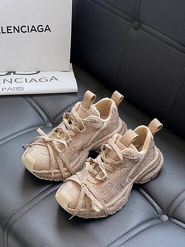 Balenciaga Balenciaga Sneakers