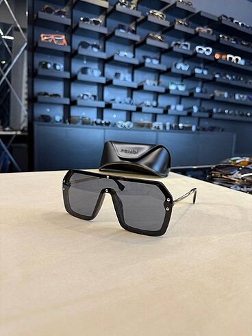 Fendi İthal Sunglasses