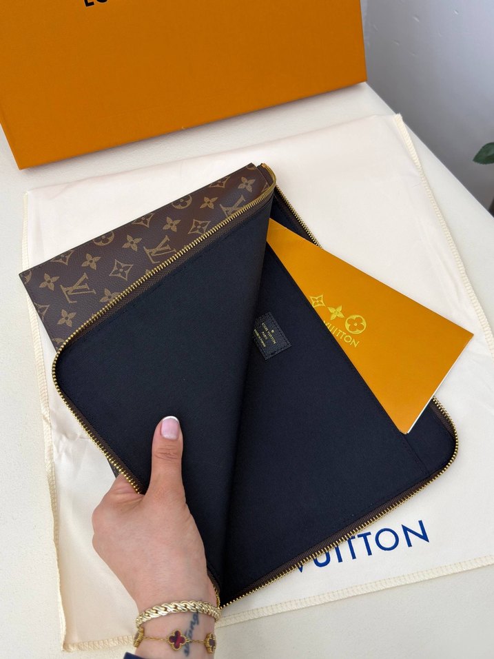 Louis Vuitton İthal Bag — görsel 4/7
