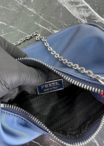 Beden Prada Re - Edition
