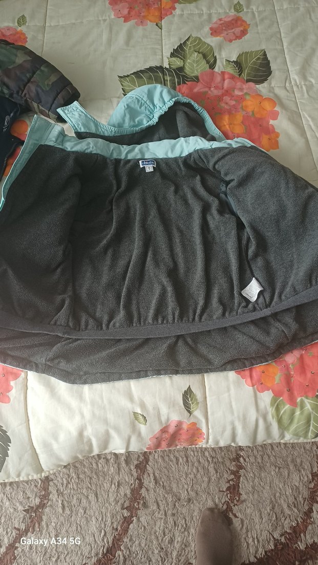 Kapüşonlu Düğmeli Gri Erkek Çocuk Kaban - Görsel 3