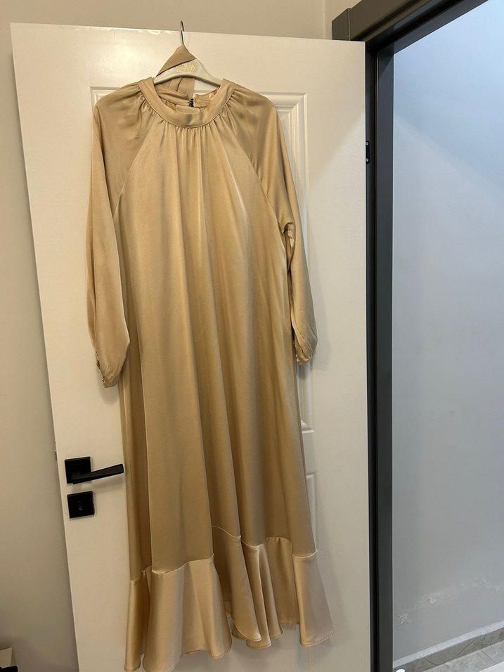 Uzun Kollu Salaş Saten Elbise - Görsel 2