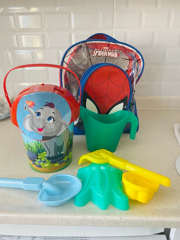 Renkli Spiderman Plaj ve Bahçe Oyuncak Seti - Görsel 4