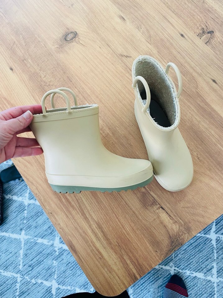 Çocuk Bej Lastik Çizme - Görsel 2