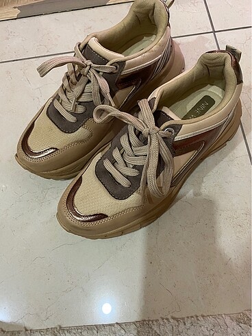 38 Beden Nine West Zebina Sneaker ayakkabı