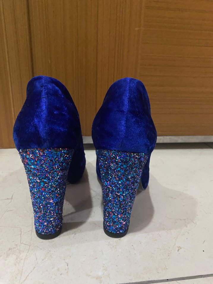 Mavi Süet Stiletto Topuklu Kadın Ayakkabı - Görsel 3