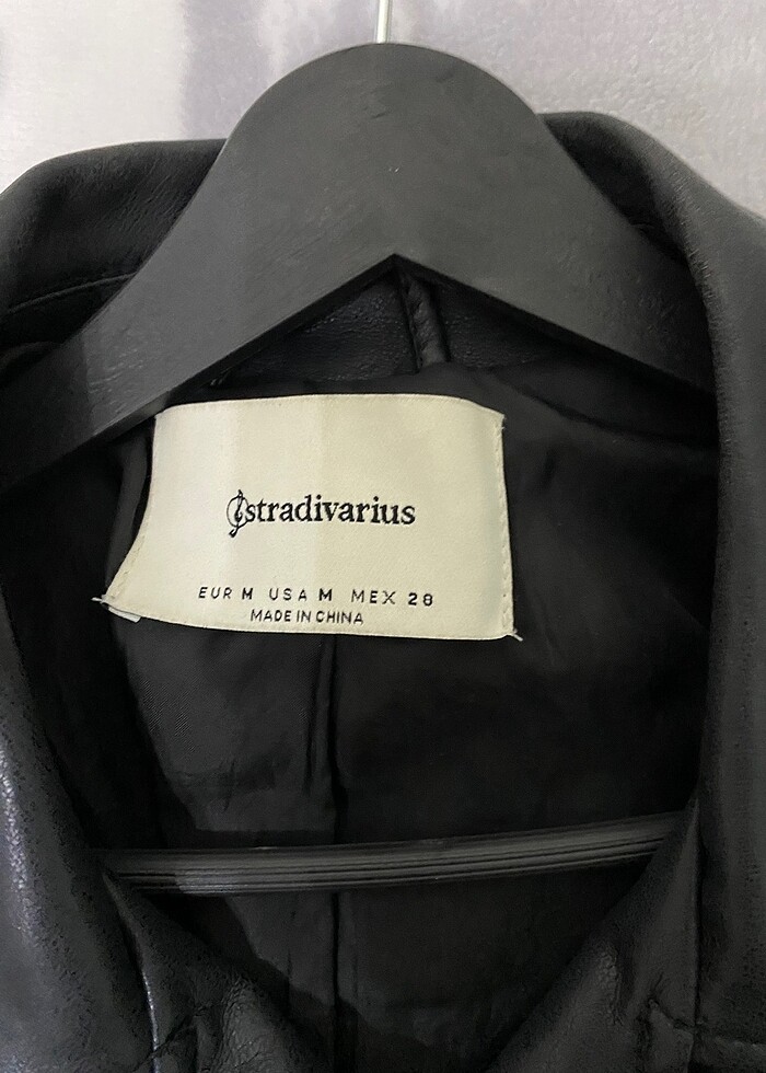 Stradivarius deri kisa ceket - Görsel 2