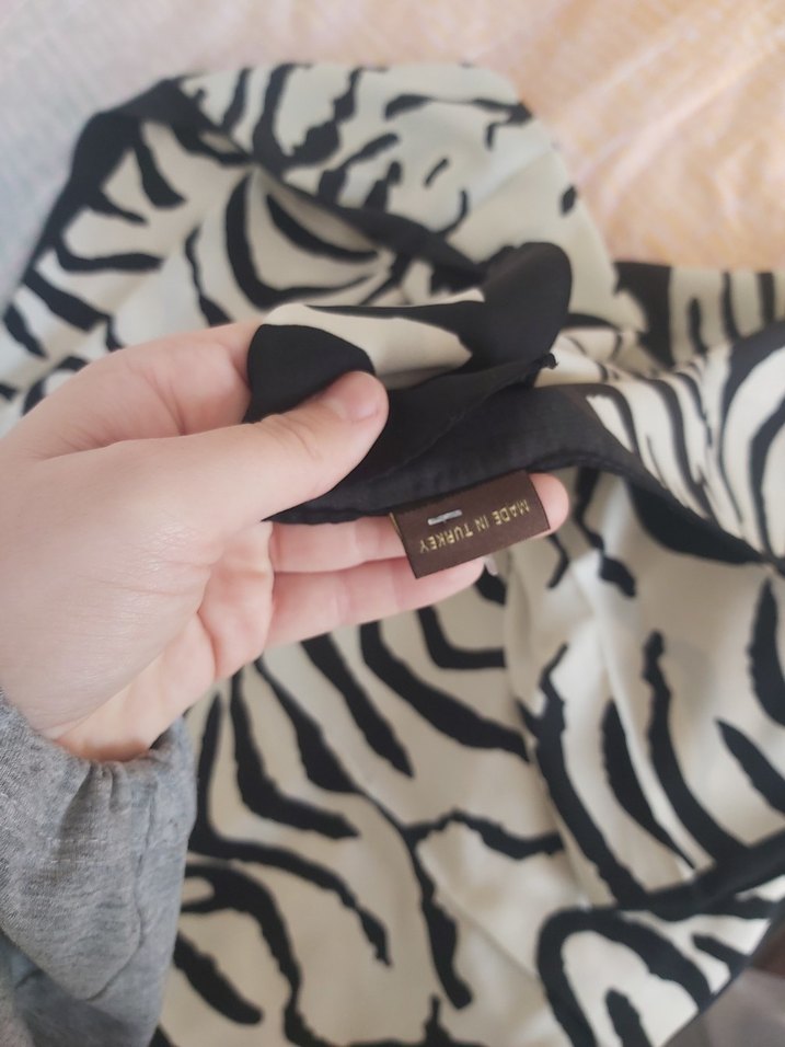 zebra desen şal - Görsel 3