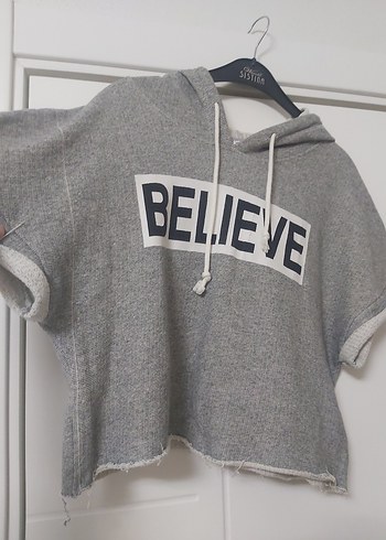 Gri Kadın Kapüşonlu Kısa Kollu Sweatshirt - Görsel 2