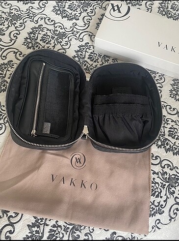 Vakko Vakko makyaj çantası
