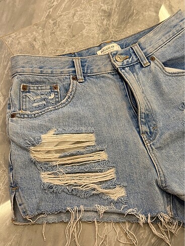 Pull and Bear Pullu and bear kot şort