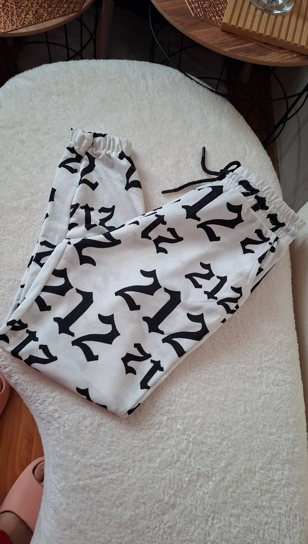 Rahat Kesim Baskılı Beyaz jager - Görsel 2