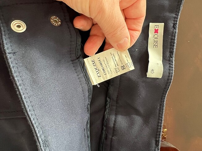 40 Beden siyah Renk Pantolon