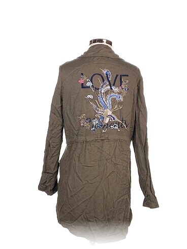 m Beden Stradivarius Trenchcoat %70 İndirimli.