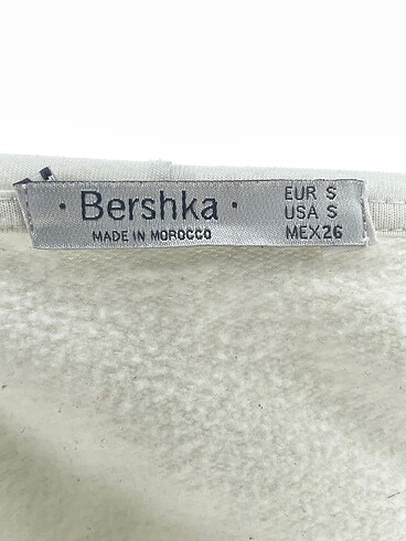 s Beden beyaz Renk Bershka Sweatshirt %70 İndirimli.