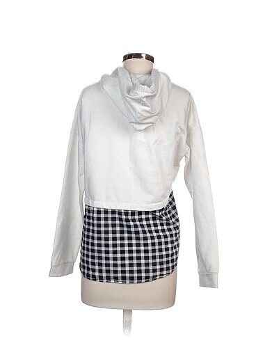 s Beden Bershka Sweatshirt %70 İndirimli.