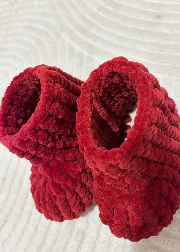 Kız Çocuk Bordo Örgü Ev Botu - Görsel 2