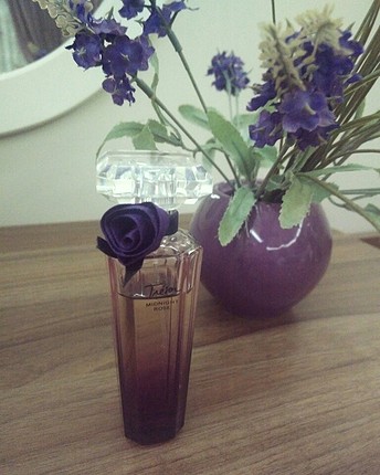 Lancome Tresor Midnight Rose Perfüm