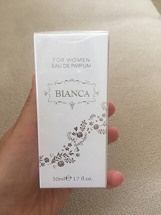 Farmasi bianca parfüm