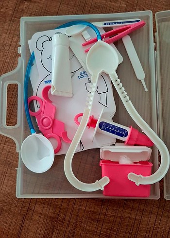 Beden Renkli Çocuk Doktor Seti - Pembe