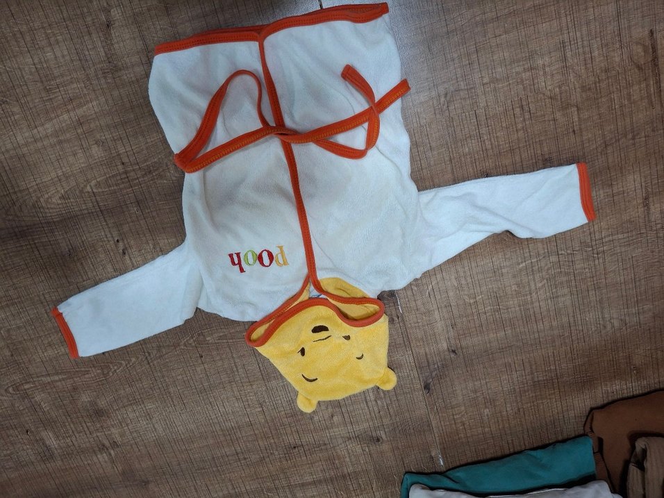 Renkli Baskılı Çocuk Bornozu Pooh - Görsel 2