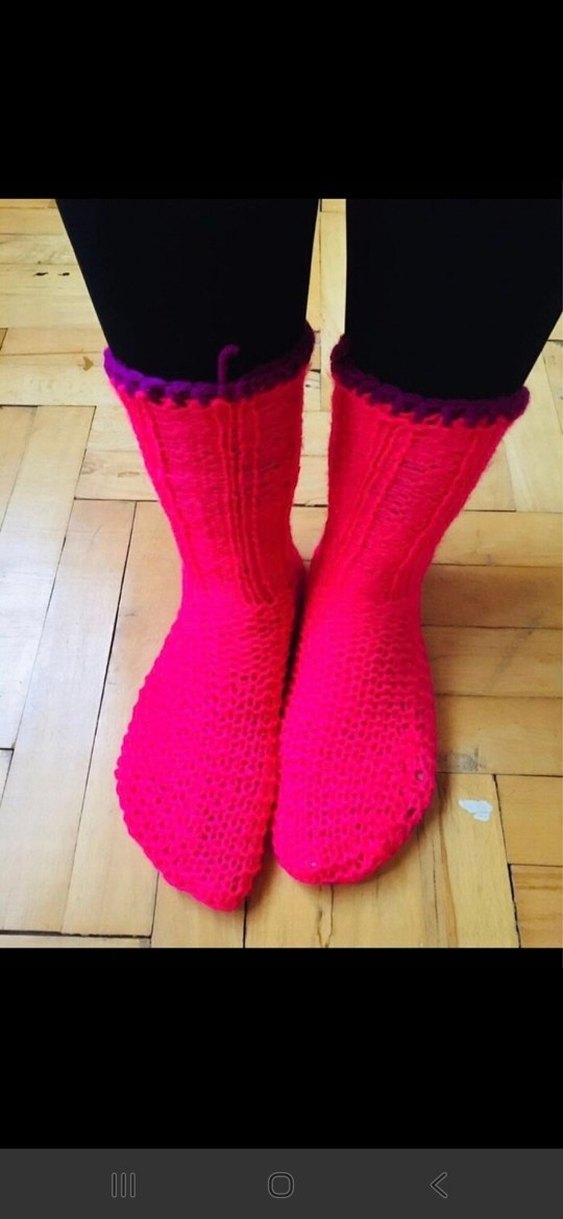 Pembe Örgü Yelek ve Çorap Seti - Görsel 2