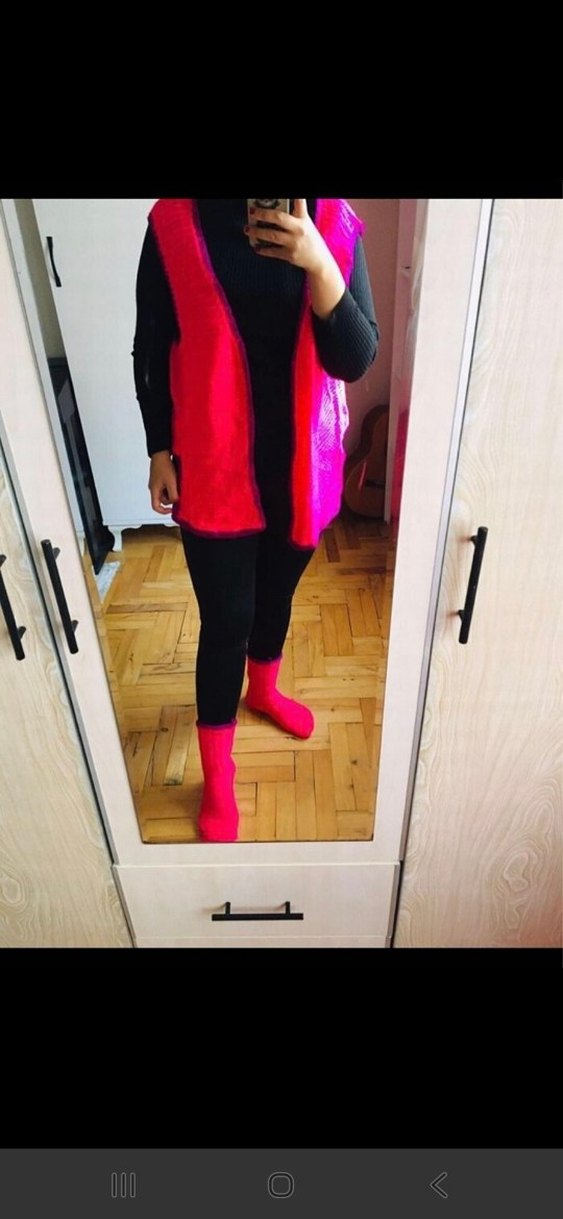 Pembe Örgü Yelek ve Çorap Seti - Görsel 5