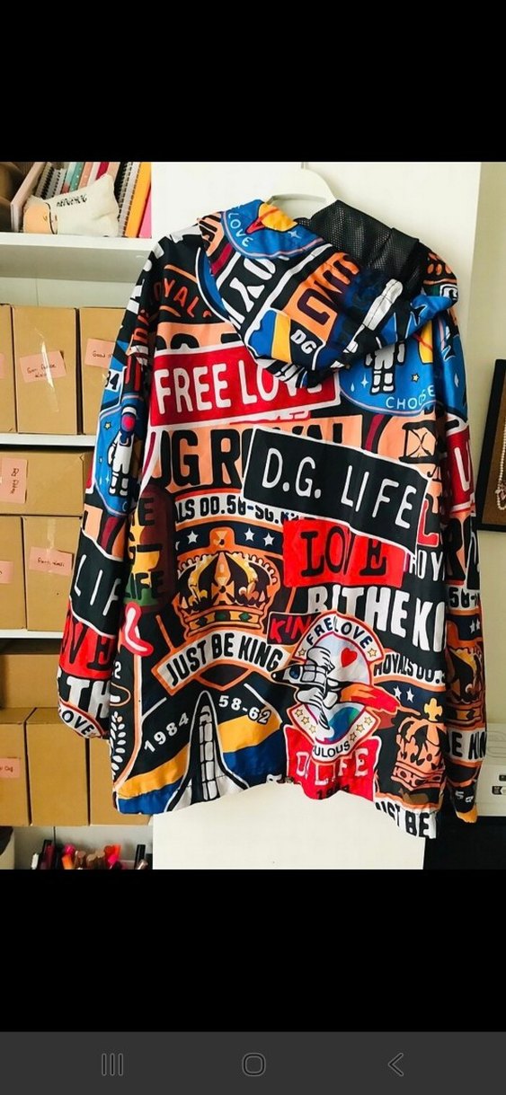 Çok Renkli Baskılı Kapüşonlu Uzun Ceket - Görsel 3