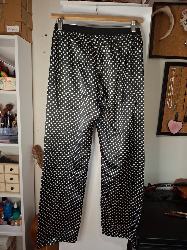 Siyah Puantiyeli Midi - Görsel 3