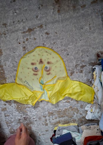 Sarı Desenli Bebek Önlüğü - Görsel 2