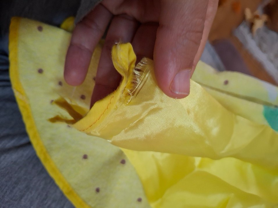 Sarı Desenli Bebek Önlüğü - Görsel 3