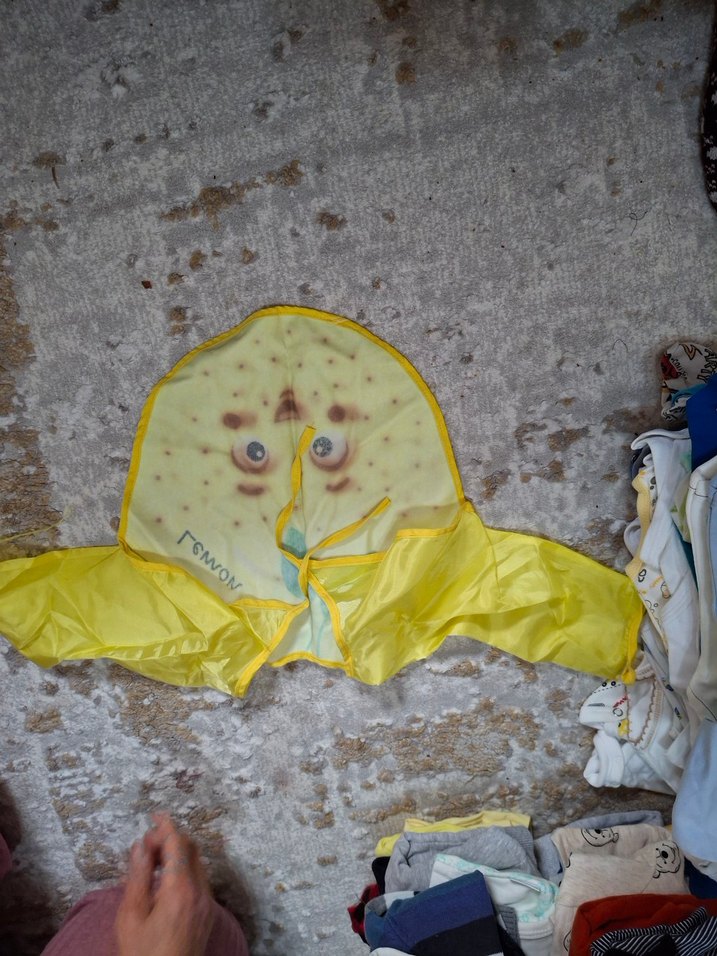 Sarı Desenli Bebek Önlüğü - Görsel 2