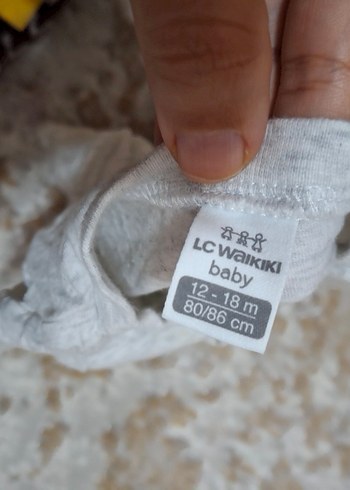 Gri Baskılı Çocuk - Görsel 4