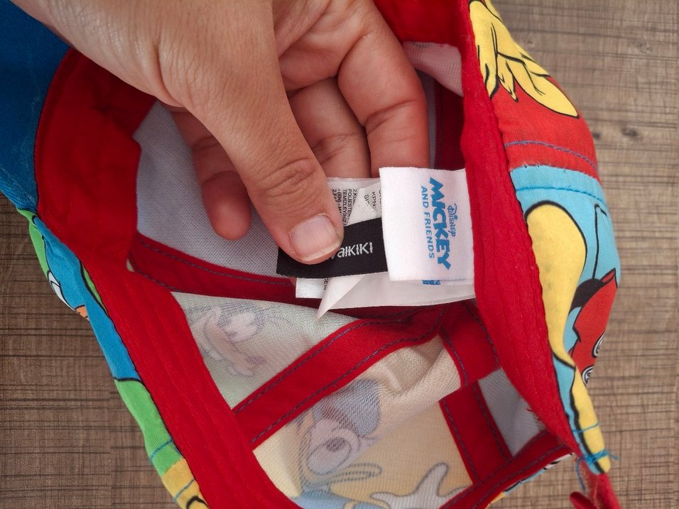 Çocuklar için Renkli Nakışlı Şapkalar - Görsel 2