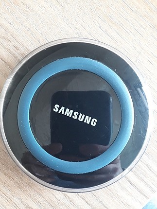 Samsung kablosuz şarj aleti