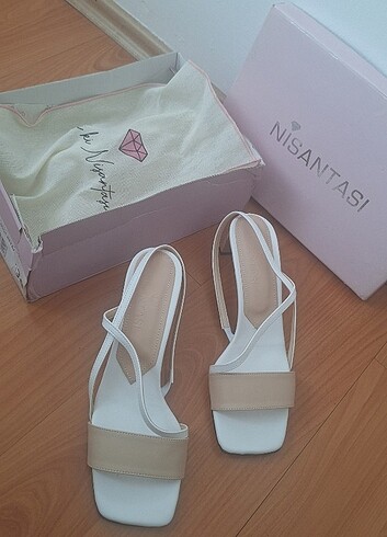 Nişantaşı shoes topuklu sandalet (hiç kullanılmadı)