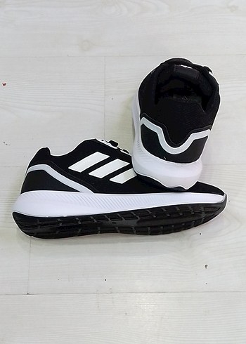 Erkek Siyah Beyaz Adidas Spor Ayakkabı - Görsel 8