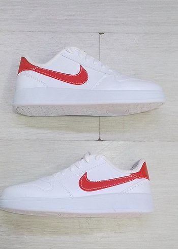 Beyaz Kadın Spor Ayakkabı Kırmızı Detaylı - Görsel 2