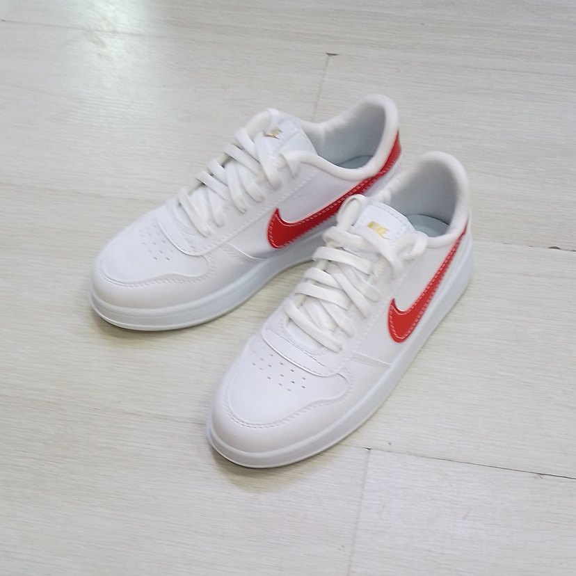 Beyaz Kadın Spor Ayakkabı Kırmızı Detaylı - Görsel 5